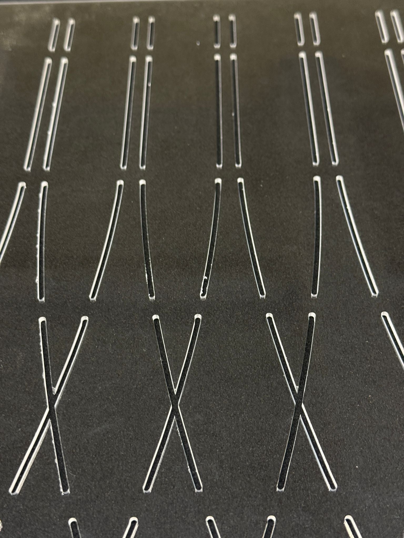 Stitching template Double curved lines – Upholstery shop